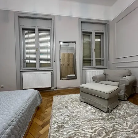 Barty Downtown 2 * טימישוארה